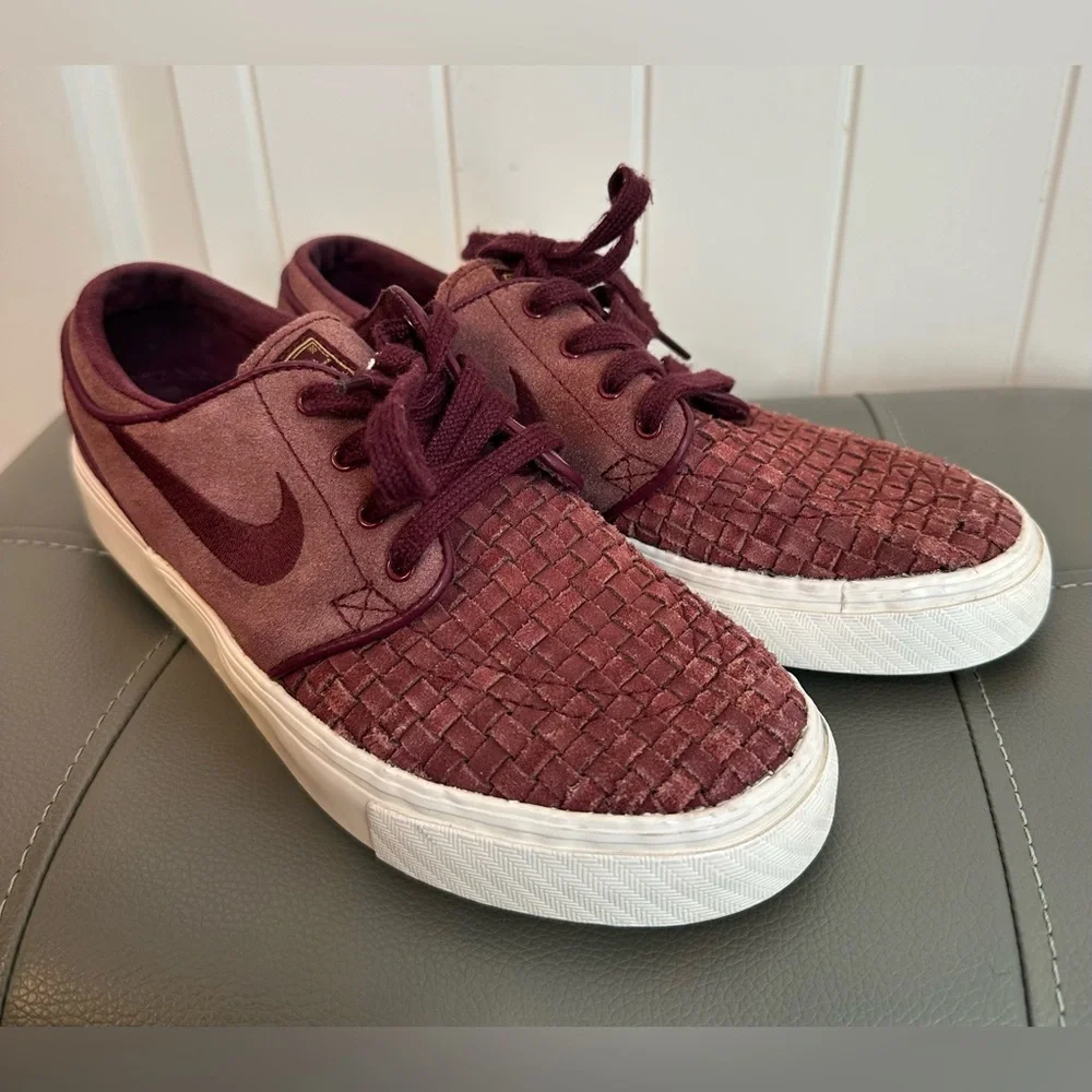 Nike Stefan Janoski Skateboard Sneakers - Picture 2 of 6